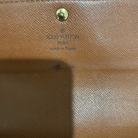 Louis Vuitton Brown Monogram Wallet - Picture 7 of 9